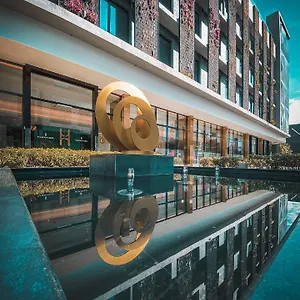 4* Otel The Upper House, Batu Kawan